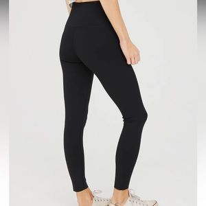 OFFLINE By Aerie Goals Legging size S